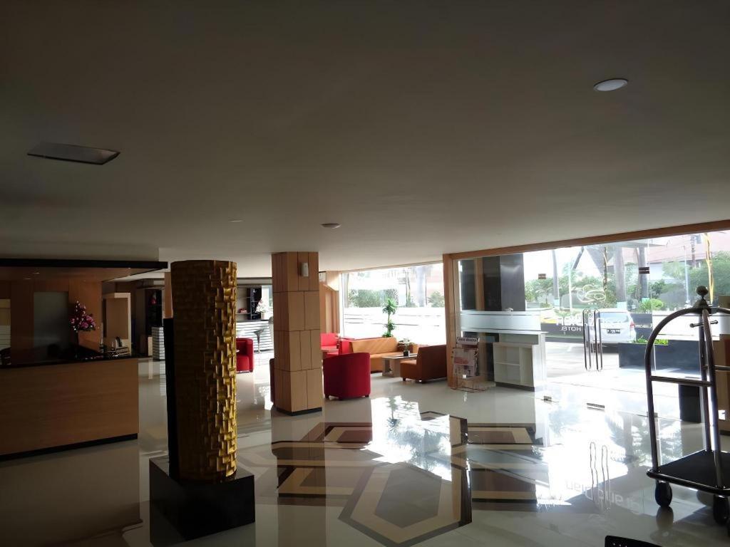 Grand Dian Hotel Slawi Tegal  Exterior photo